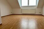 Etagenwohnung Oelsnitz (Vogtland) - 2 Zimmer, 51 m&sup2;, 278&euro; | Angebot:26024570