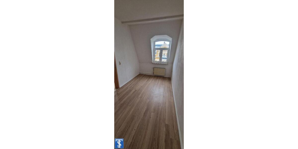 Etagenwohnung Plauen Bahnhofsvorstadt - 3 Zimmer, 85 m&sup2;, 425&euro; | Angebot:23870706