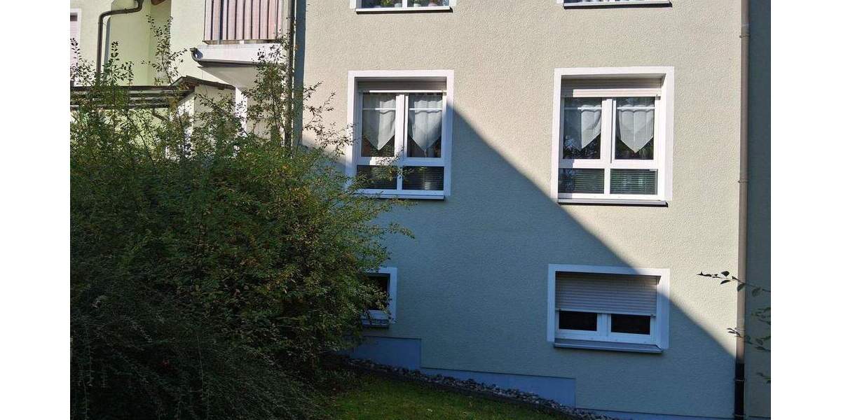 Etagenwohnung Plauen Westend - 2 Zimmer, 41 m&sup2;, 64.000&euro; | Angebot:25776184