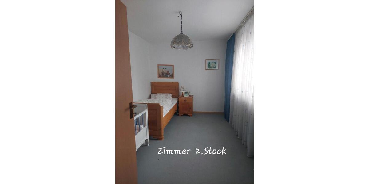 Doppelhaushälfte Selb - 4 Zimmer, 150 m&sup2;, 230.000&euro; | Angebot:26001710