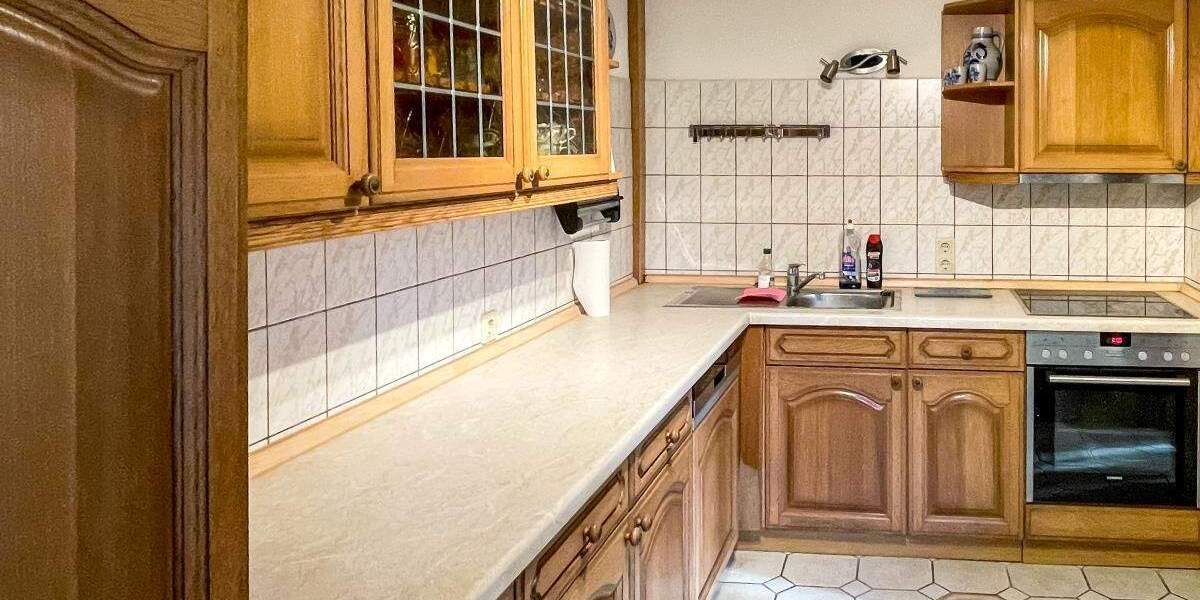 Einfamilienhaus Rosenthal am Rennsteig - 1 Zimmer, 158 m&sup2;, 179.900&euro; | Angebot:25700903
