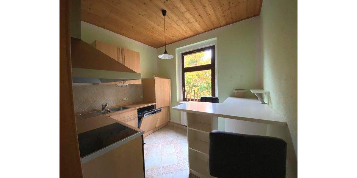 Etagenwohnung Plauen Ostvorstadt - 2 Zimmer, 66 m&sup2;, 390&euro; | Angebot:25800327