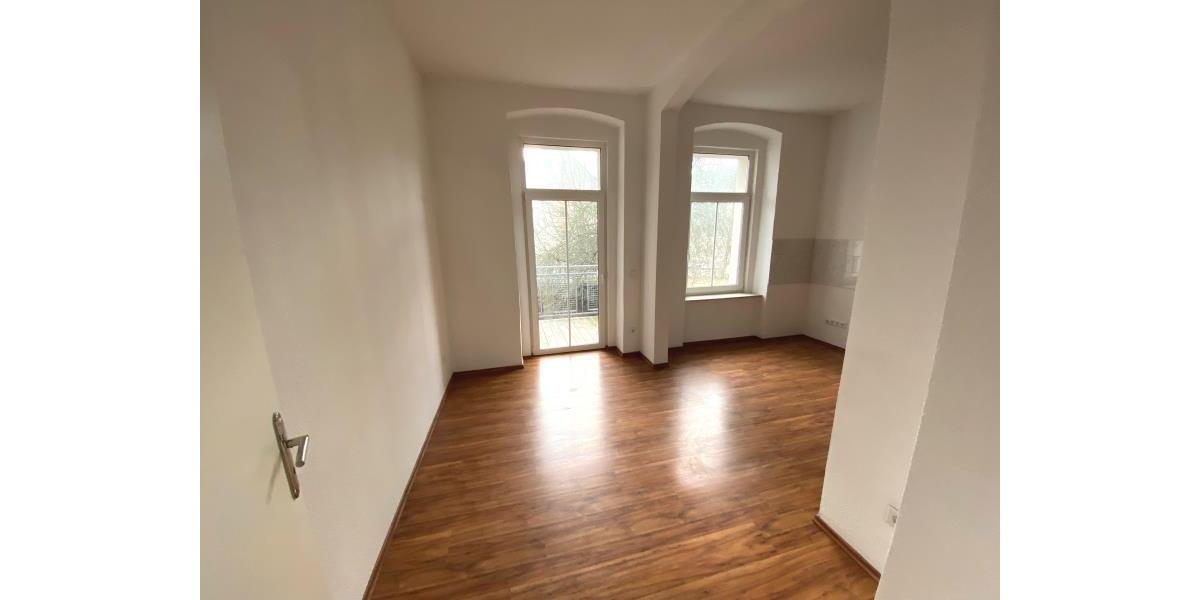Etagenwohnung Plauen Bahnhofsvorstadt - 2 Zimmer, 45 m&sup2;, 290&euro; | Angebot:25080862