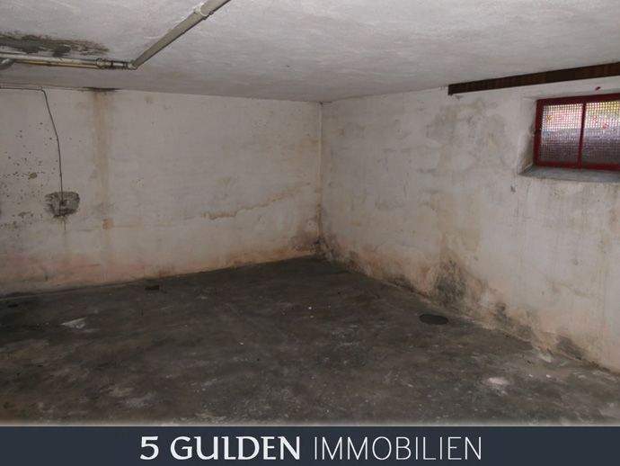 Mehrfamilienhaus, Wohnhaus Naila - 8 Zimmer, 140 m&sup2;, 139.000&euro; | Angebot:25735067