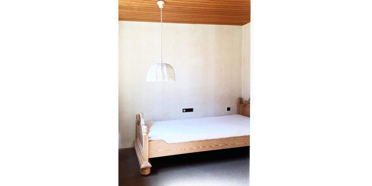 Mehrfamilienhaus, Wohnhaus Schwarzenbach an der Saale Schwarzenbach a d Saale - 1 Zimmer, 300 m&sup2;, 190.000&euro; | Angebot:25779030