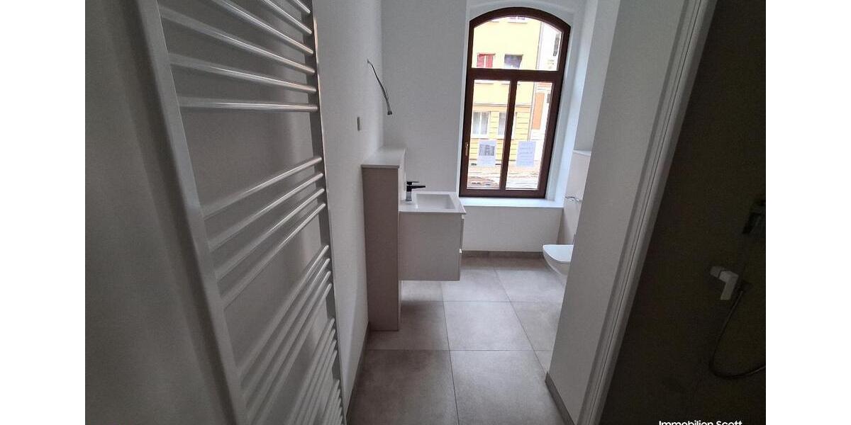 Etagenwohnung Plauen Bahnhofsvorstadt - 3 Zimmer, 84 m&sup2;, 715&euro; | Angebot:22653716
