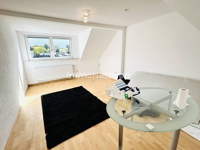 Mehrfamilienhaus, Wohnhaus Konradsreuth - 9 Zimmer, 305 m&sup2;, 249.000&euro; | Angebot:25751464