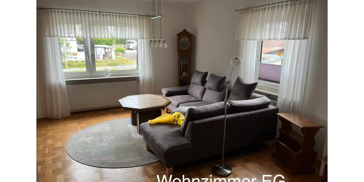 Doppelhaushälfte Rehau - 10 Zimmer, 150 m&sup2;, 189.000&euro; | Angebot:27030987