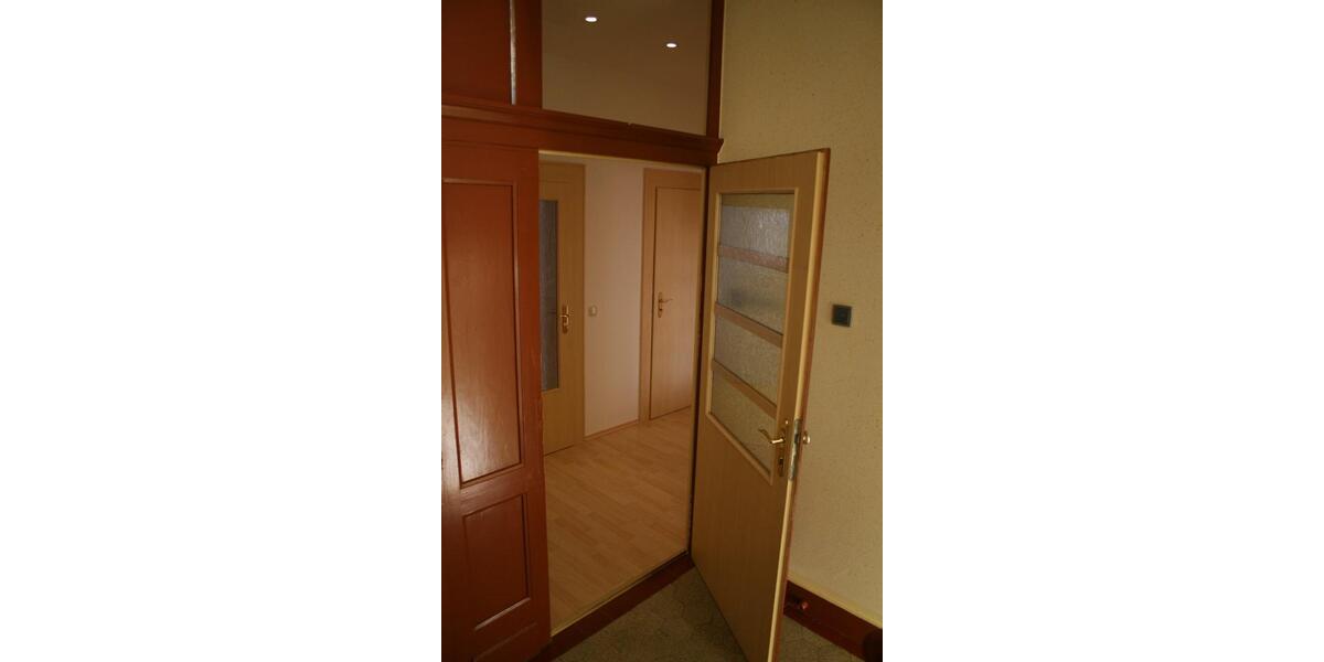 Etagenwohnung Plauen Bahnhofsvorstadt - 2 Zimmer, 57 m&sup2;, 299&euro; | Angebot:23749950