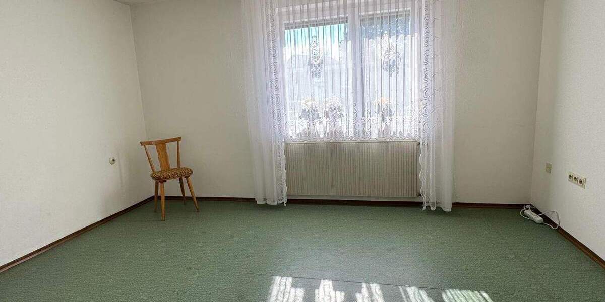 Mehrfamilienhaus, Wohnhaus Schwarzenbach an der Saale Schwarzenbach a d Saale - 6 Zimmer, 138 m&sup2;, 198.000&euro; | Angebot:25672398