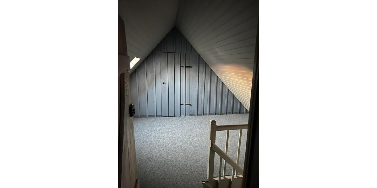 Einfamilienhaus Röslau - 7 Zimmer, 130 m&sup2;, 150.000&euro; | Angebot:26063753