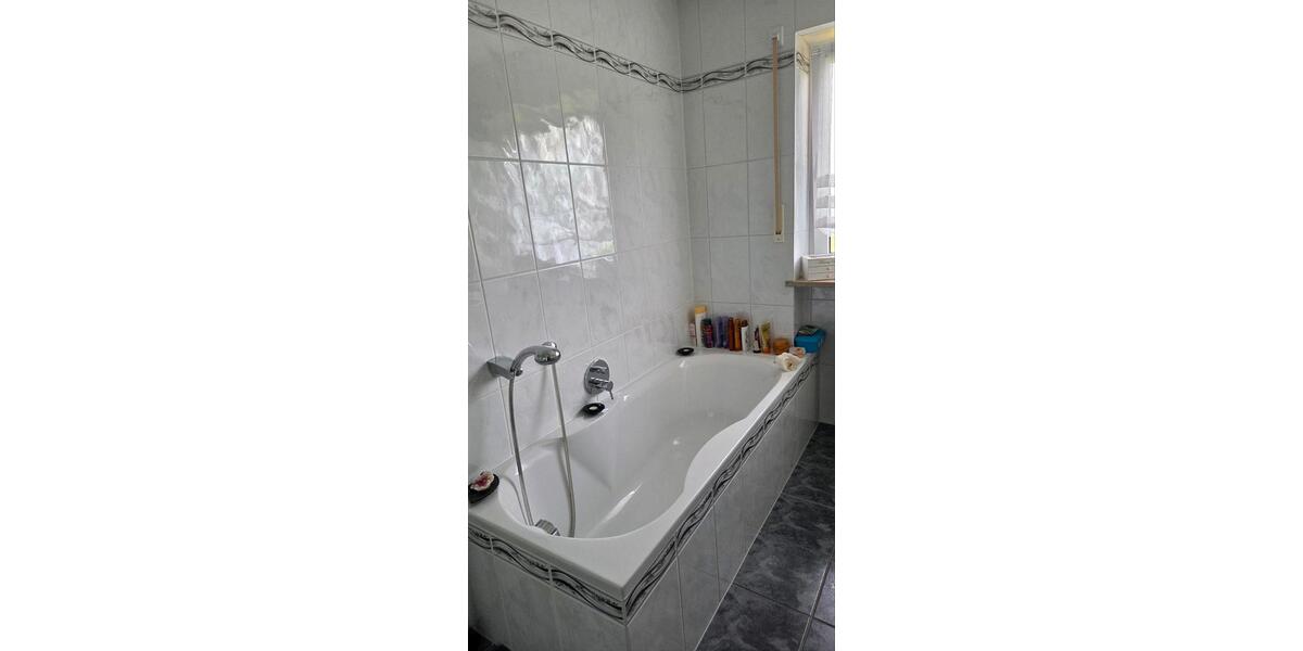 Etagenwohnung Döhlau - 3 Zimmer, 87 m&sup2;, 198.000&euro; | Angebot:24817061