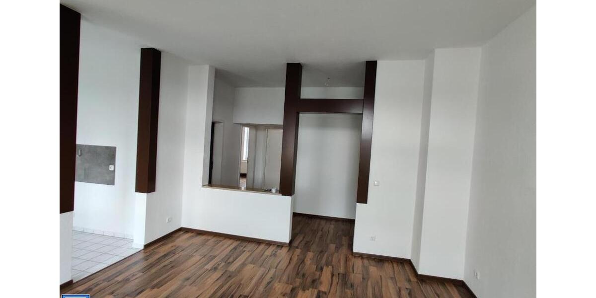 Etagenwohnung Plauen - 4 Zimmer, 92 m&sup2;, 550&euro; | Angebot:25710534