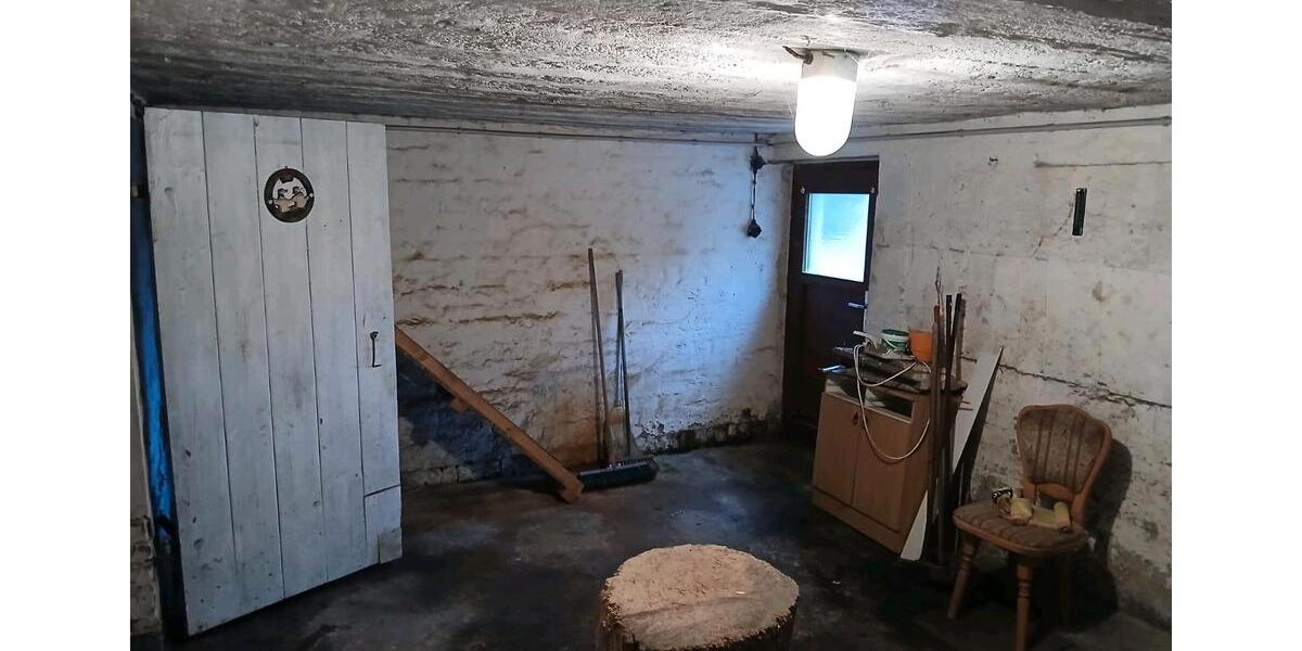 Reihenhaus Weischlitz - 7 Zimmer, 80 m&sup2;, 69.500&euro; | Angebot:26600960