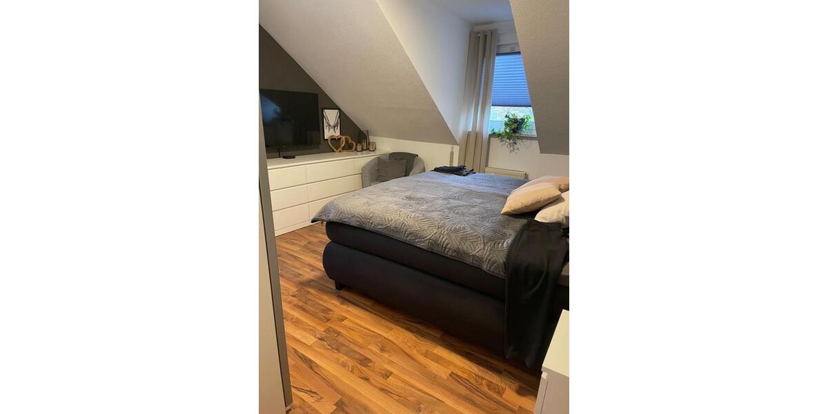 Etagenwohnung Hof Altstadt - 3 Zimmer, 74 m&sup2;, 555&euro; | Angebot:26289176