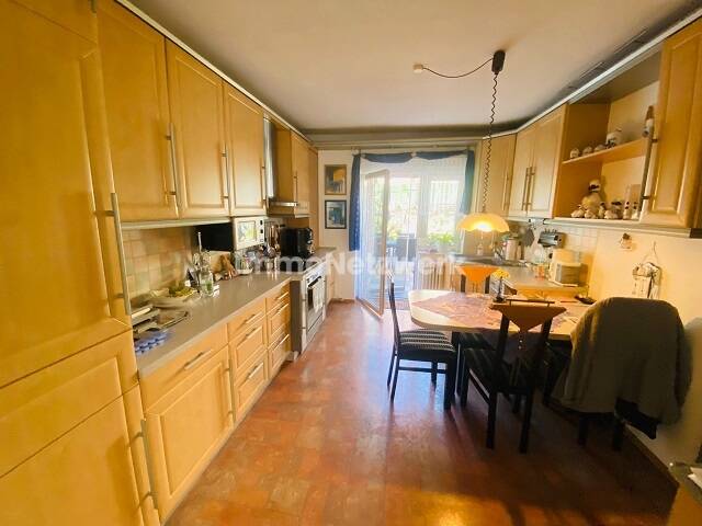 Mehrfamilienhaus, Wohnhaus Schönwald - 9 Zimmer, 192 m&sup2;, 220.000&euro; | Angebot:25715456