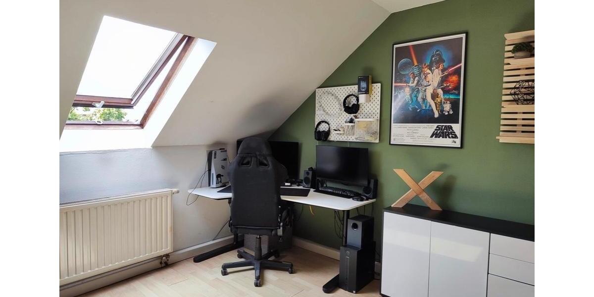 Dachgeschoßwohnung Hof Altstadt - 1 Zimmer, 70 m&sup2;, 660&euro; | Angebot:26621749