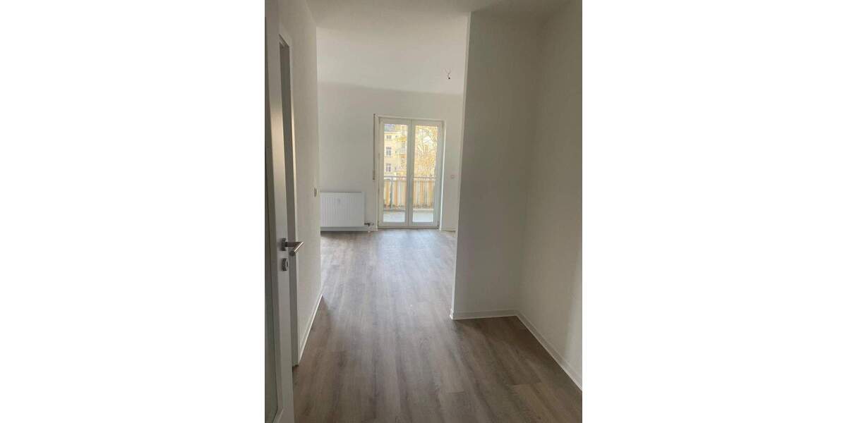 Etagenwohnung Plauen Preißelpöhl - 2 Zimmer, 78 m&sup2;, 429&euro; | Angebot:25662572
