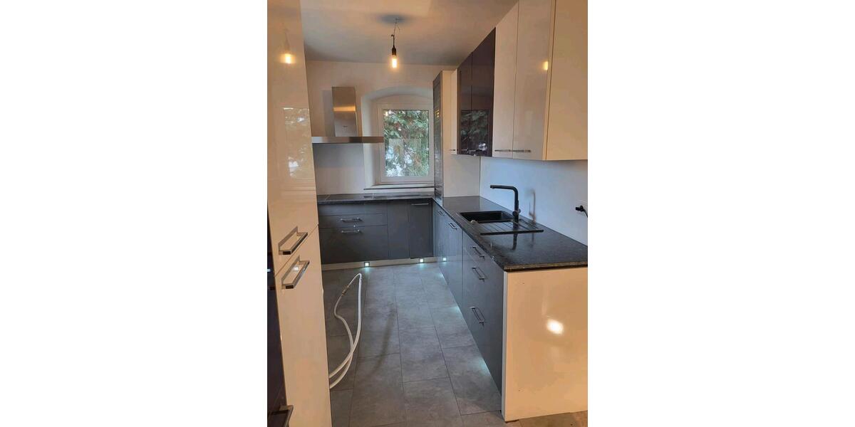 Einfamilienhaus Naila - 5 Zimmer, 110 m&sup2;, 600&euro; | Angebot:25233644