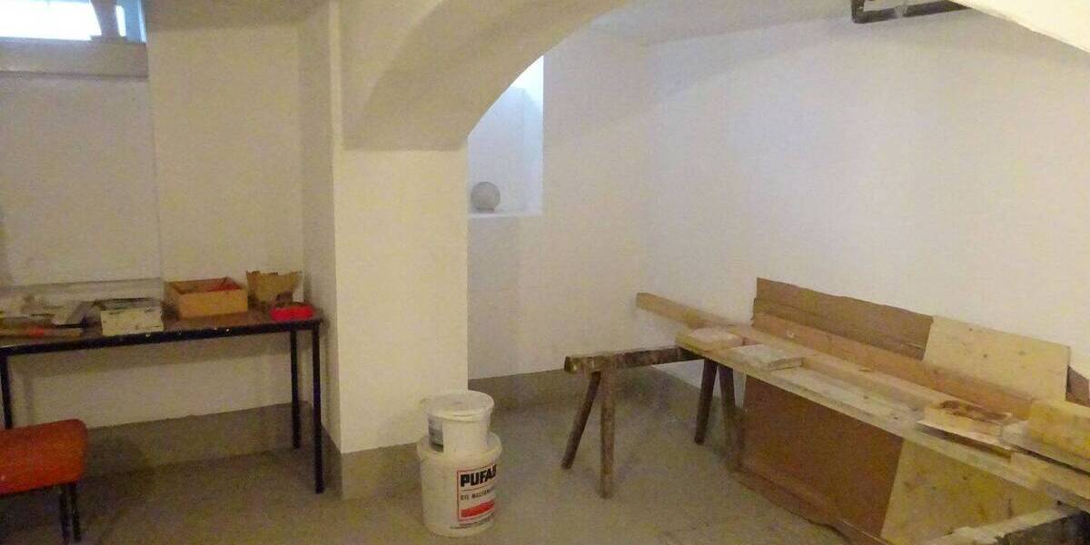 Mehrfamilienhaus, Wohnhaus Plauen Haselbrunn - 7 Zimmer, 206 m&sup2;, 199.000&euro; | Angebot:26805849