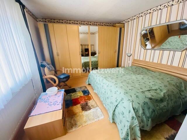 Mehrfamilienhaus, Wohnhaus Schönwald - 9 Zimmer, 192 m&sup2;, 220.000&euro; | Angebot:25715456