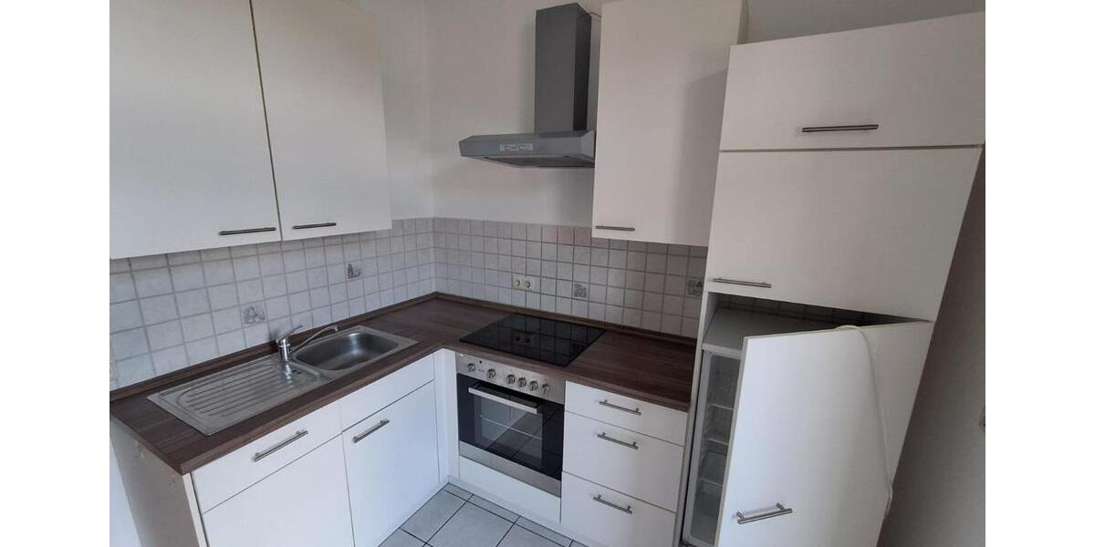 Etagenwohnung Plauen Bahnhofsvorstadt - 3 Zimmer, 72 m&sup2;, 380&euro; | Angebot:24884742