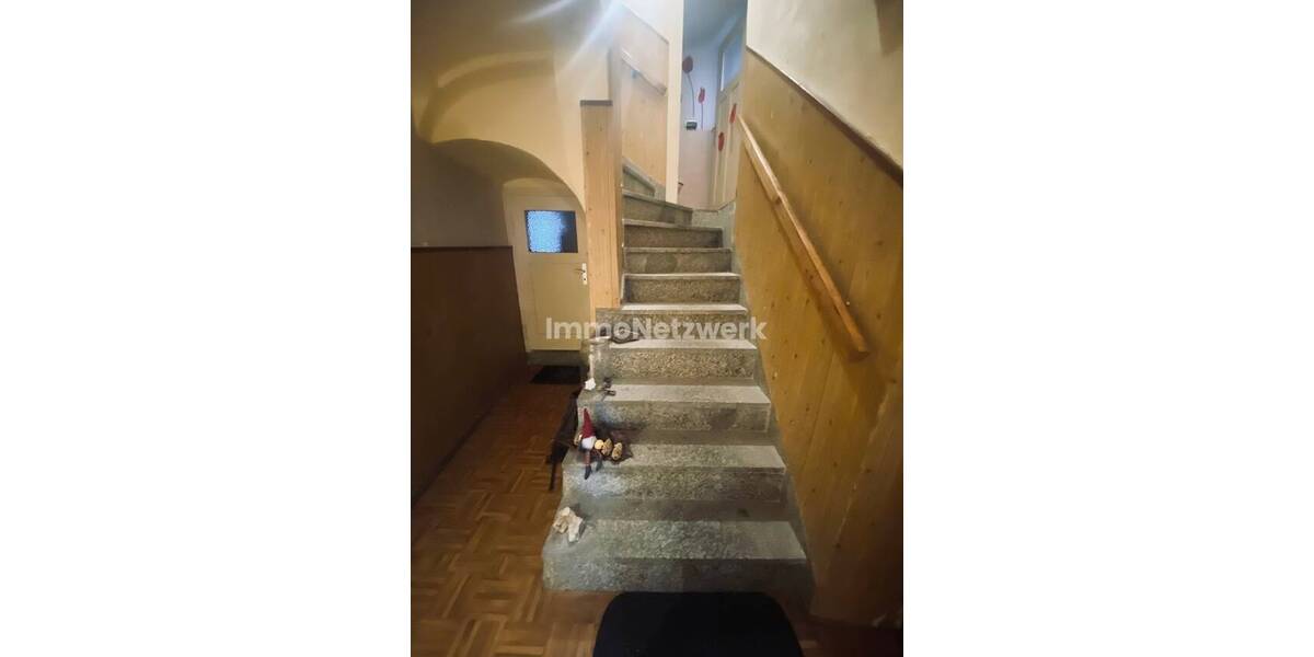 Einfamilienhaus Kirchenlamitz Hohenbuch - 5 Zimmer, 130 m&sup2;, 59.000&euro; | Angebot:25710472