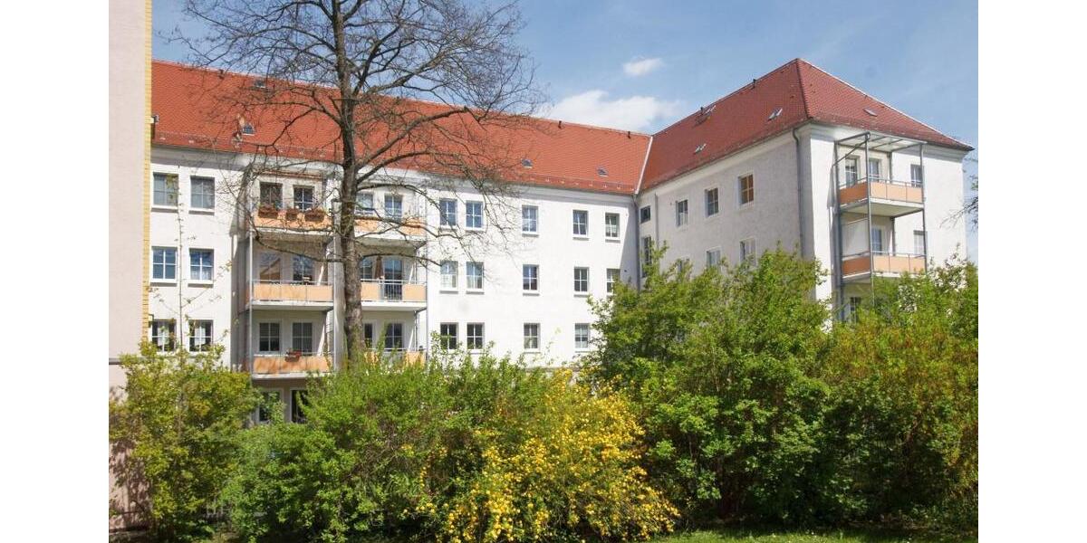 Etagenwohnung Plauen - 2 Zimmer, 61 m&sup2;, 336&euro; | Angebot:24877905