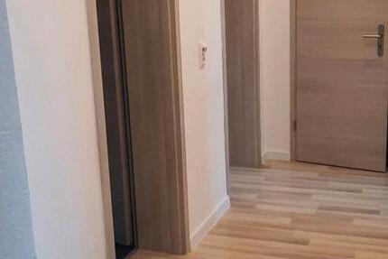 Wohnung Plauen Altstadt - 5 Zimmer, 100 m&sup2;, 580&euro; | Angebot:26068141