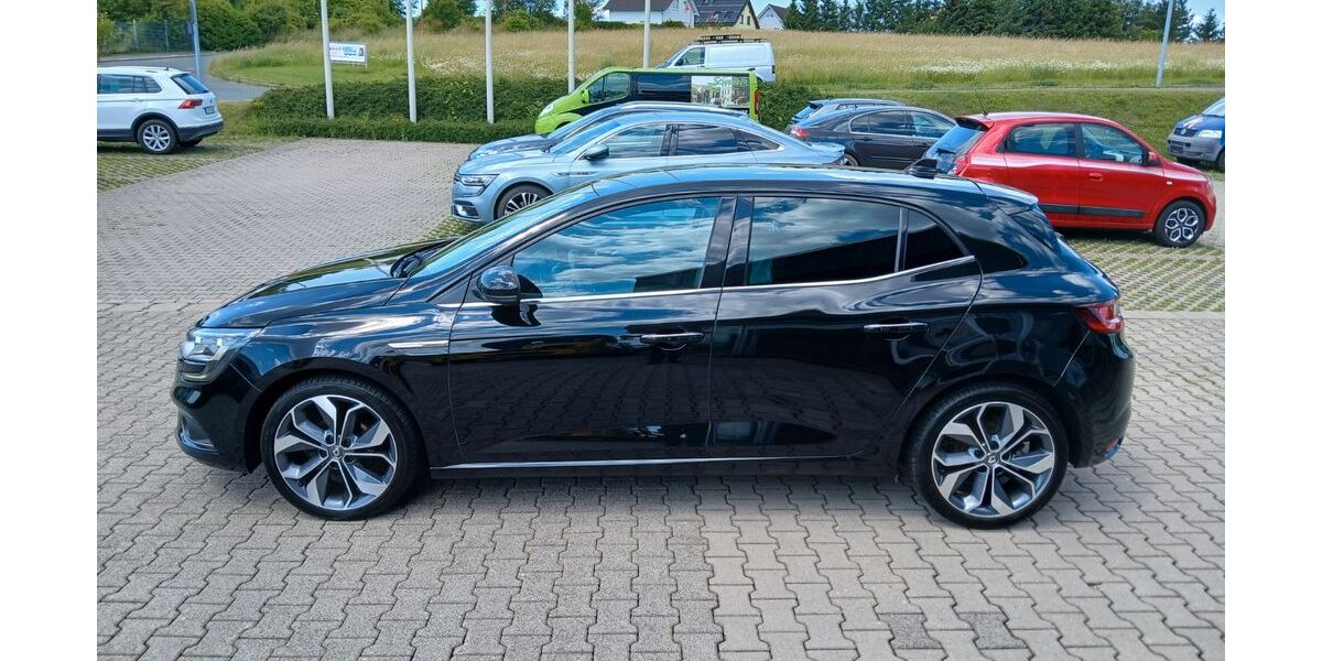 Renault Megane 72.000 km 10.500 &euro; Oelsnitz/Vogtl 08606