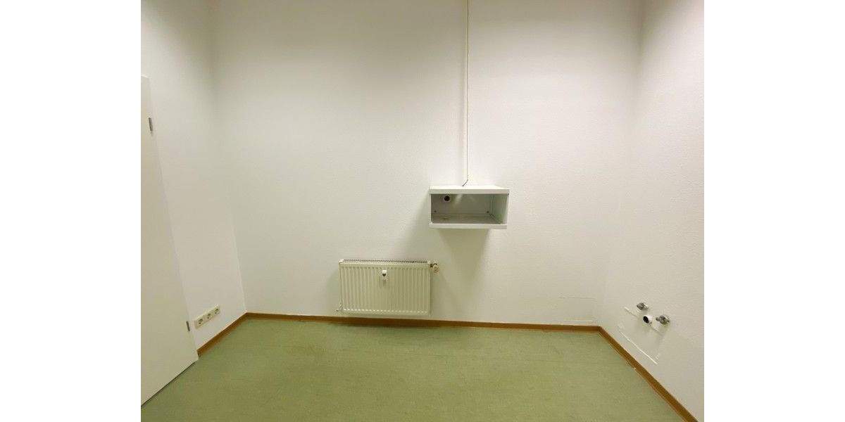 Gewerbeobjekt Plauen Stadtmitte - 8 Zimmer, 166 m&sup2;, 700&euro; | Angebot:25776519