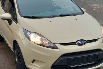 Ford Fiesta 142.299 km 3.500 &euro; Weischlitz 08538