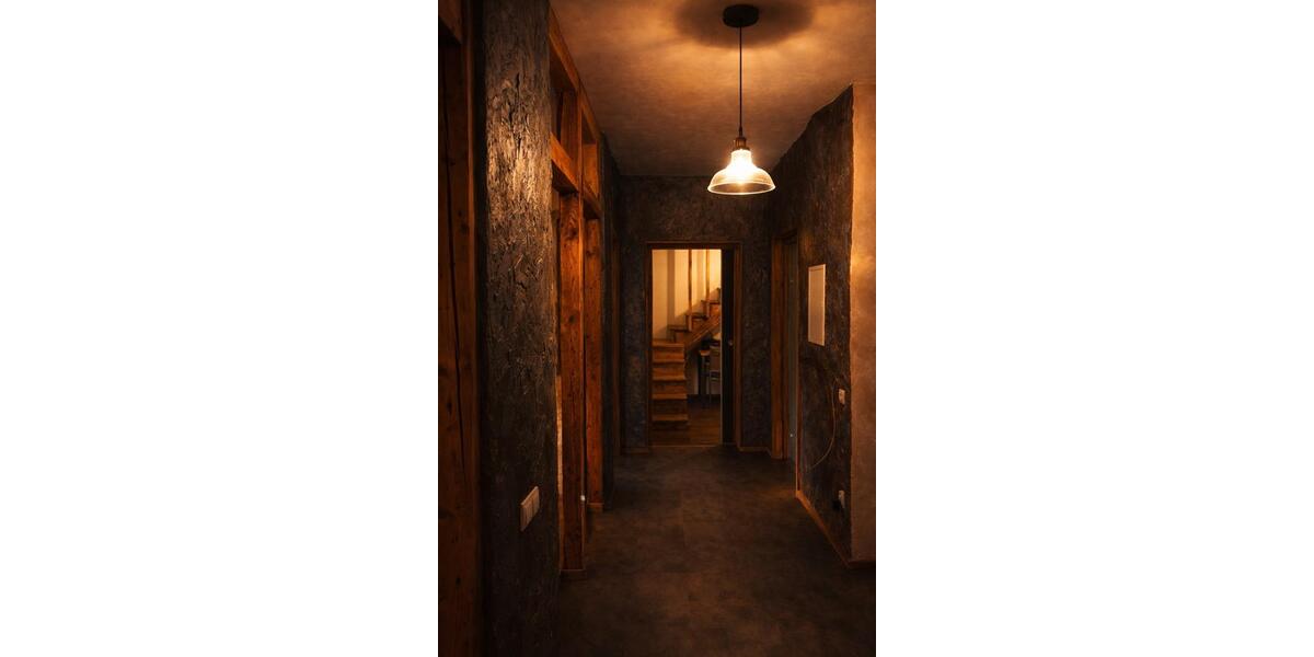 Dachgeschoßwohnung Plauen Altstadt - 5 Zimmer, 115 m&sup2;, 800&euro; | Angebot:25873364