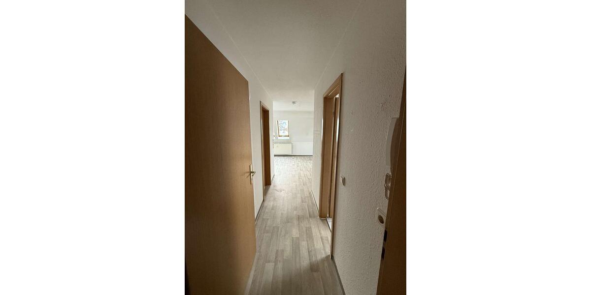 Etagenwohnung Plauen Altstadt - 3.5 Zimmer, 73 m&sup2;, 438&euro; | Angebot:24421981