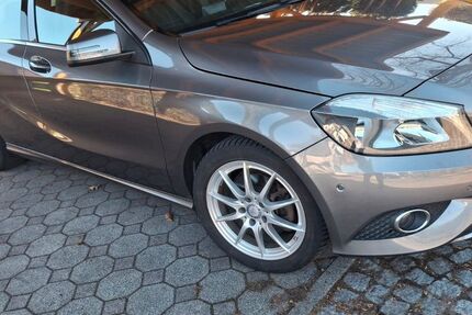 Mercedes-Benz A 180 84.500 km 11.400 &euro; Schönwald 95173