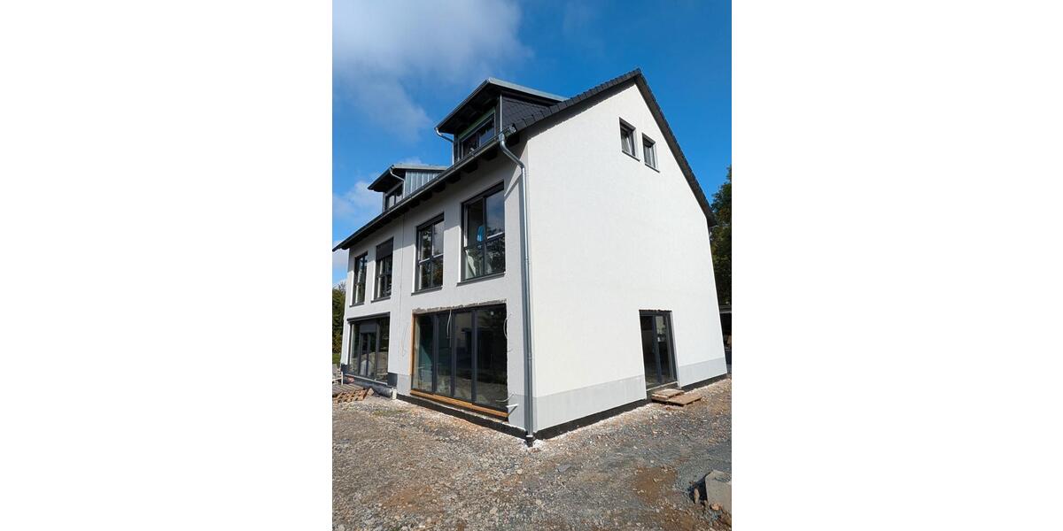 Erdgeschoßwohnung Hof Altstadt - 3 Zimmer, 70 m&sup2;, 250.000&euro; | Angebot:26281479