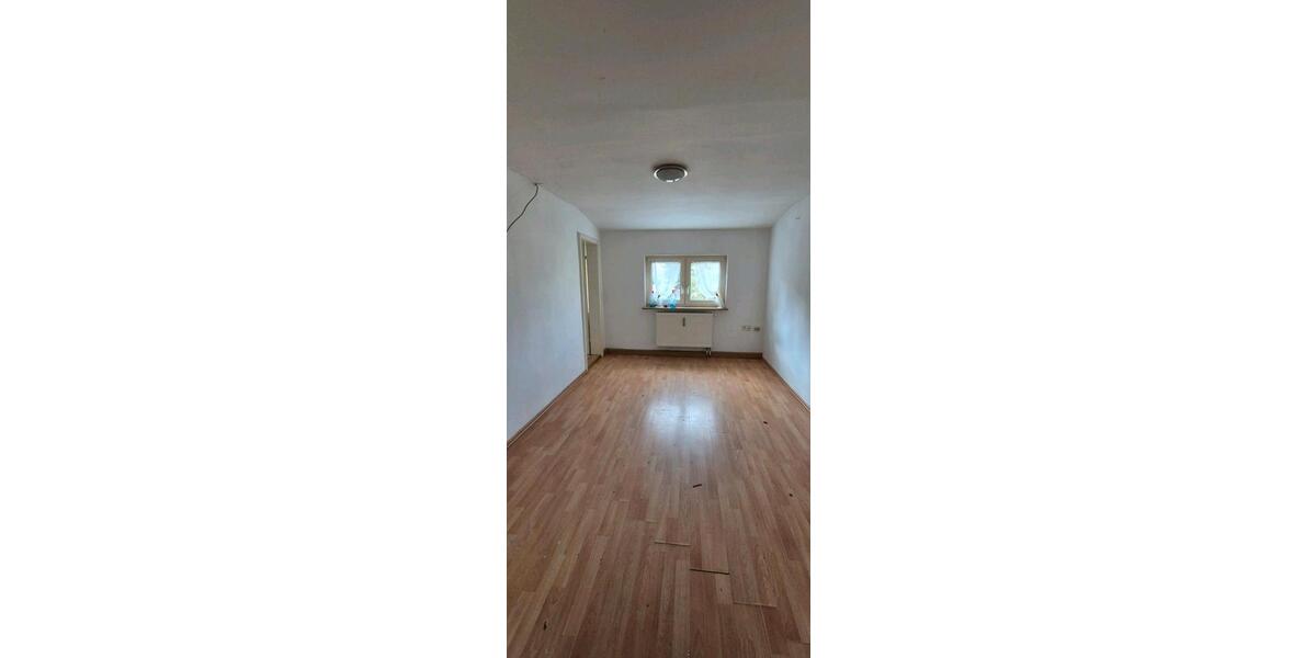 Etagenwohnung Hof Altstadt - 3 Zimmer, 75 m&sup2;, 420&euro; | Angebot:25367428