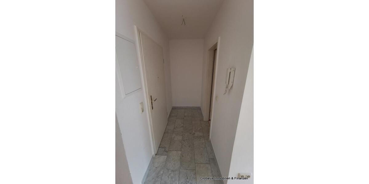 Dachgeschoßwohnung Plauen - 5 Zimmer, 105 m&sup2;, 690&euro; | Angebot:25871109