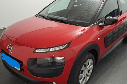Citroen C4 Cactus 102.000 km 7.000 &euro; Hof 95030