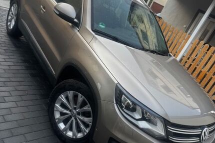 VW Tiguan 53.000 km 13.900 &euro; Marktleugast 95352