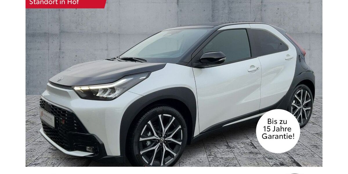 Toyota Aygo (X) 2.437 km 28.590 &euro; Hof 95030