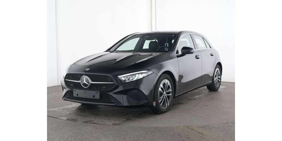 Mercedes-Benz A 180 31.779 km 27.690 &euro; Hof 95030