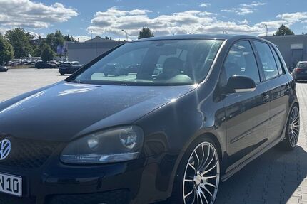 VW Golf 198.000 km 9.300 &euro; Hof 95028