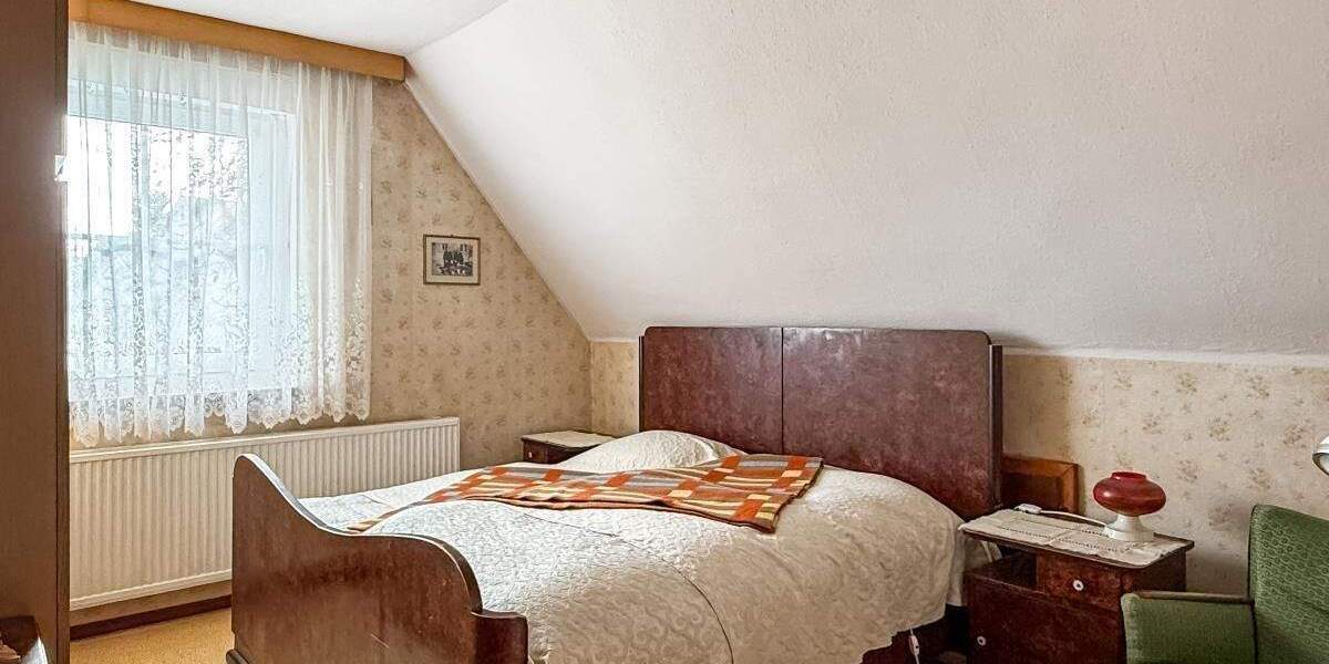Einfamilienhaus Rosenthal am Rennsteig - 7 Zimmer, 139 m&sup2;, 89.900&euro; | Angebot:25742921