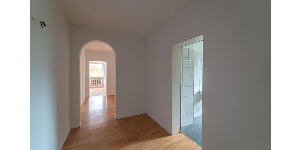 Etagenwohnung Selb - 3 Zimmer, 75 m&sup2;, 490&euro; | Angebot:23181268