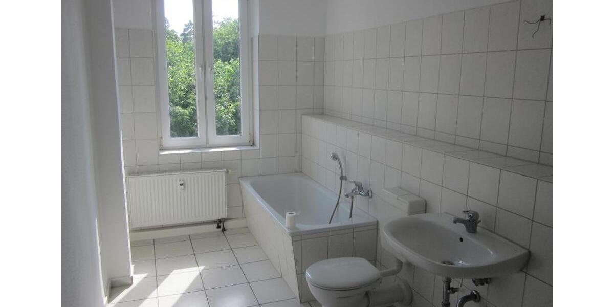Dachgeschoßwohnung Plauen Altstadt - 3 Zimmer, 83 m&sup2;, 350&euro; | Angebot:24474787