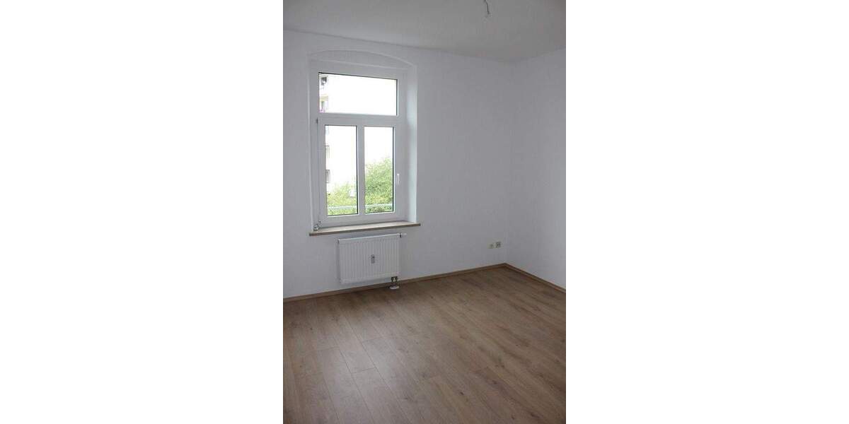 Etagenwohnung Plauen Westend - 7 Zimmer, 179 m&sup2;, 235.000&euro; | Angebot:25910395