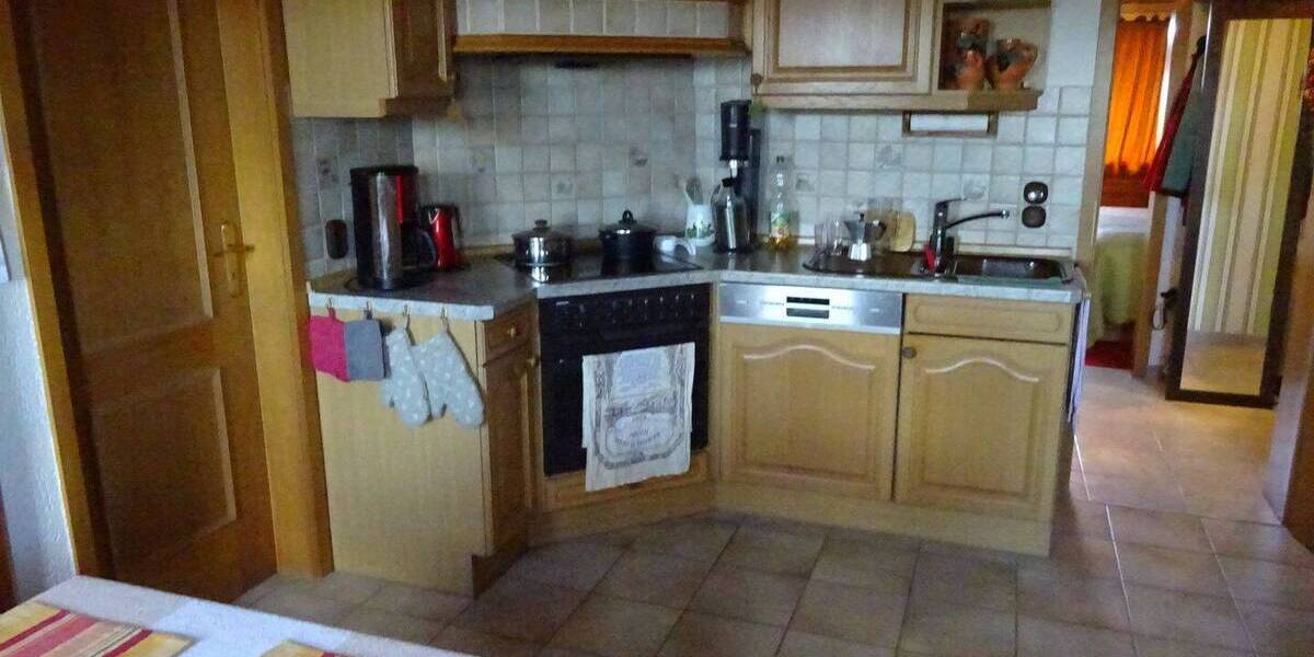 Mehrfamilienhaus, Wohnhaus Plauen Haselbrunn - 7 Zimmer, 206 m&sup2;, 199.000&euro; | Angebot:26805849