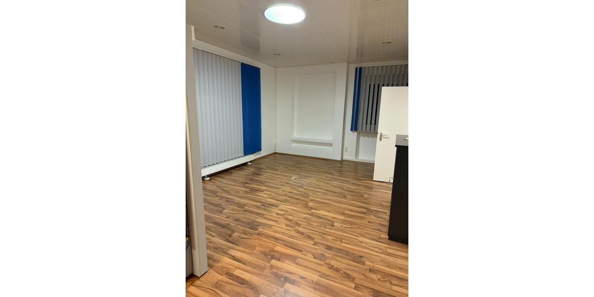 Gewerbeobjekt Hof Altstadt - 1.250&euro; | Angebot:23740008