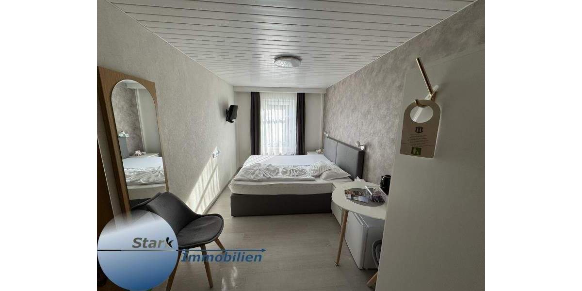 Einfamilienhaus Adorf - 8 Zimmer, 385.000&euro; | Angebot:25776513